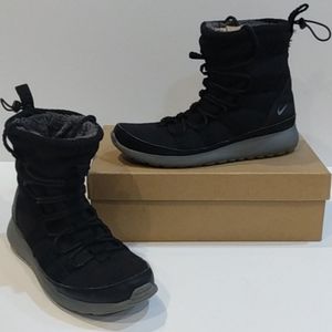 Women's Nike Roshe One High Boot Black Mesh Size 8